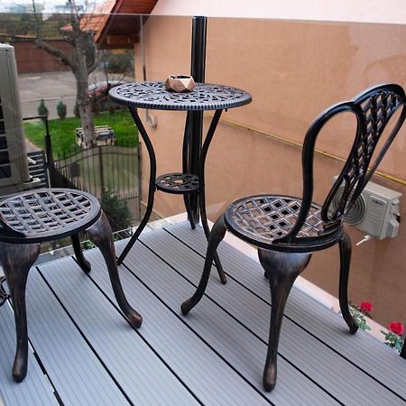 Green Apartments Oradea Εξωτερικό φωτογραφία