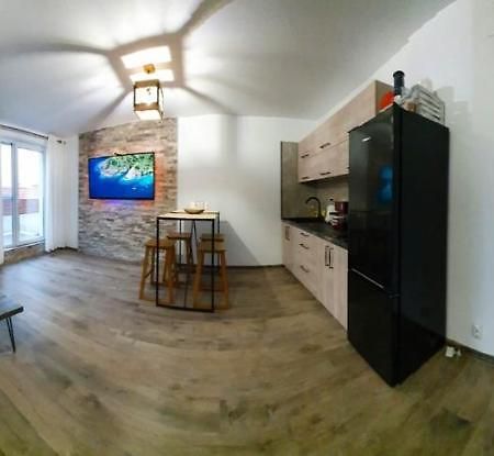 Green Apartments Oradea Εξωτερικό φωτογραφία