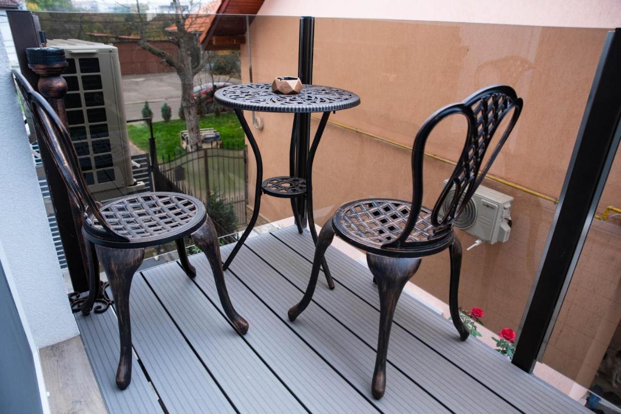 Green Apartments Oradea Εξωτερικό φωτογραφία