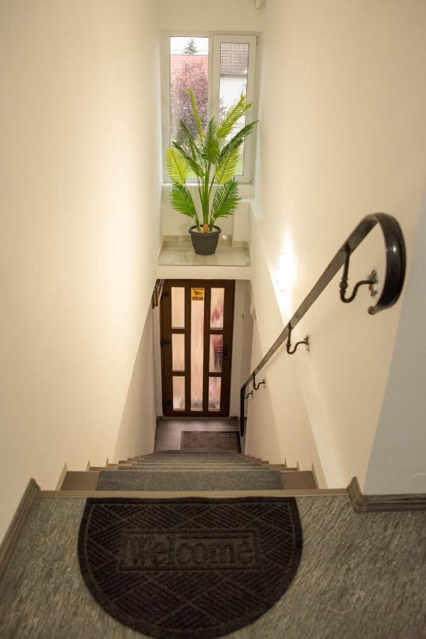 Green Apartments Oradea Εξωτερικό φωτογραφία