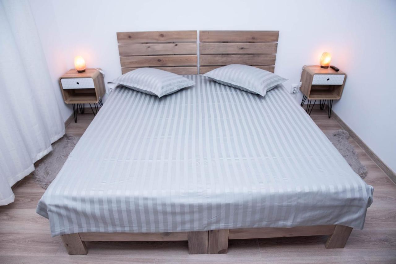 Green Apartments Oradea Εξωτερικό φωτογραφία