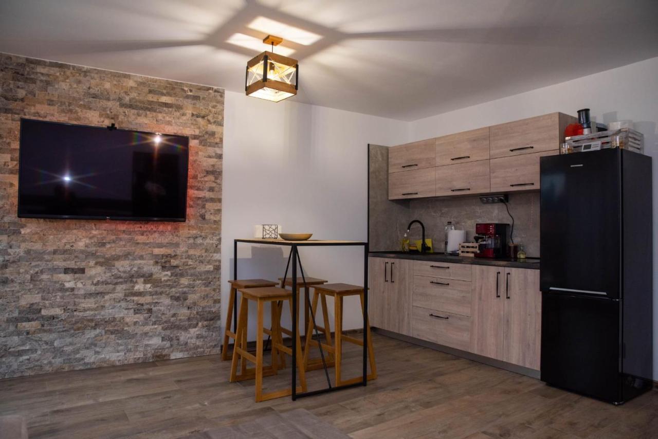 Green Apartments Oradea Εξωτερικό φωτογραφία