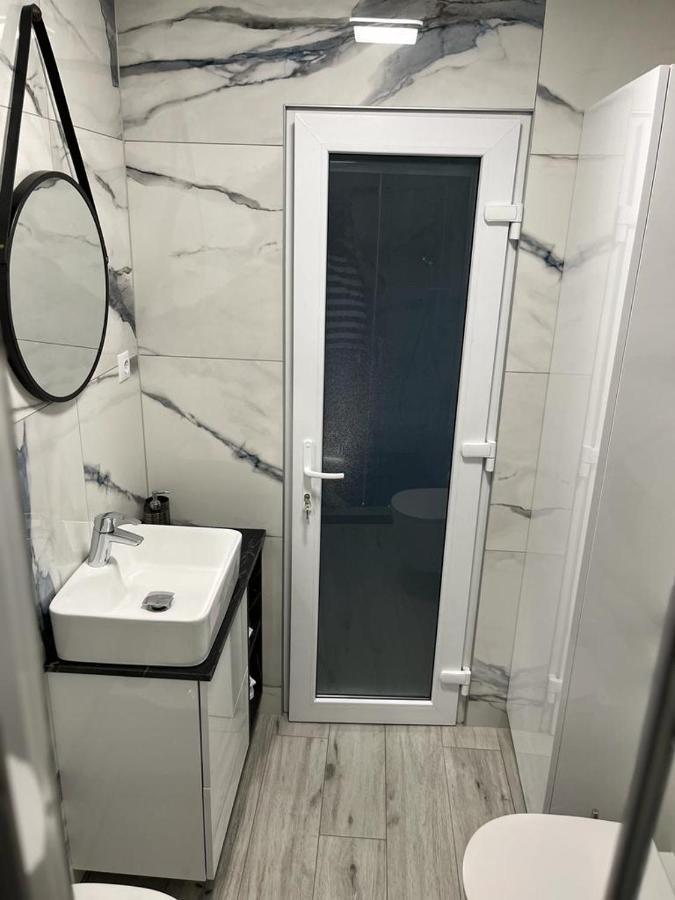 Green Apartments Oradea Εξωτερικό φωτογραφία