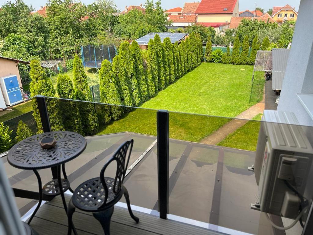 Green Apartments Oradea Εξωτερικό φωτογραφία